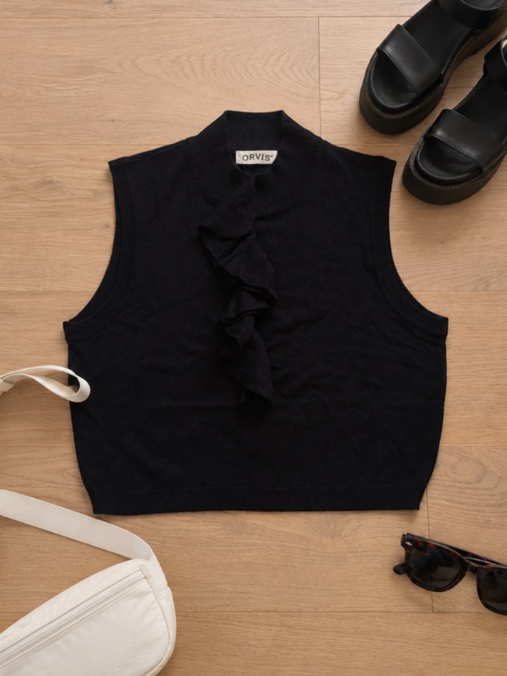 Orvis Black Sleeveless Ruffle Silk Tank Womens S/M Granola Outdoor Luxury Fabric